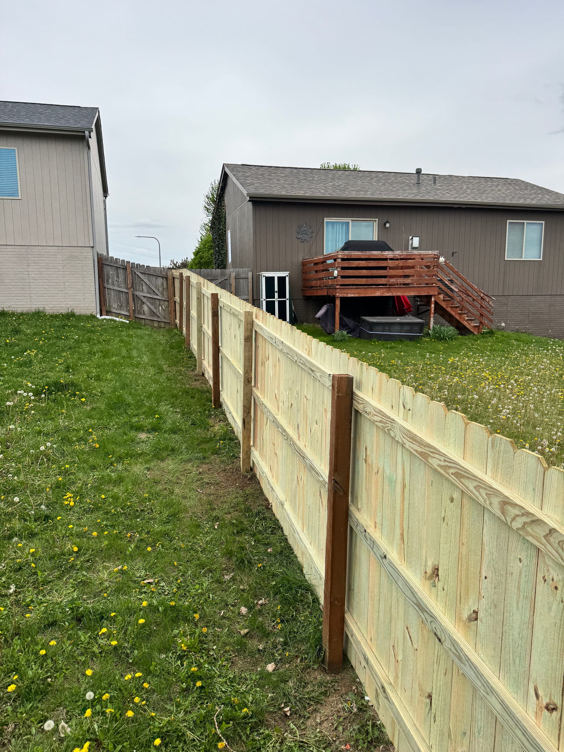Gallery photos for Wind-Damaged Fence Repair Done Right - New Posts, Rails and Pickets: Image #8
