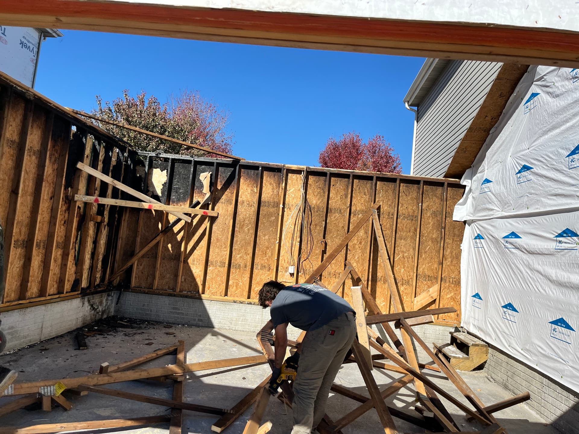Gallery photos for Fire-Damaged Garage Torn Down and Rebuilt from the Foundation: Image #4