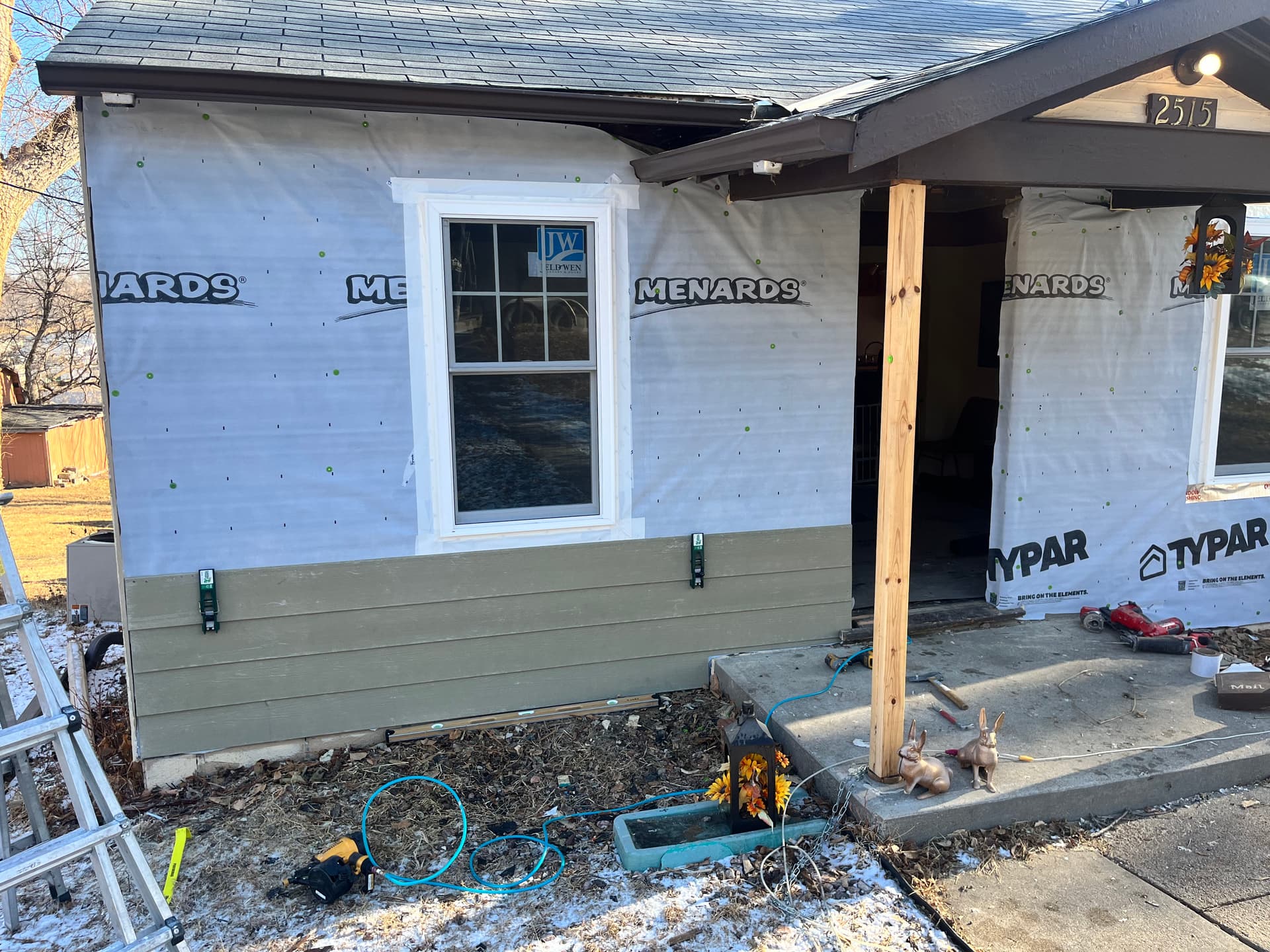 Gallery photos for Full Structural Repair and Board-Up After Home Takes a Hard Hit: Image #8