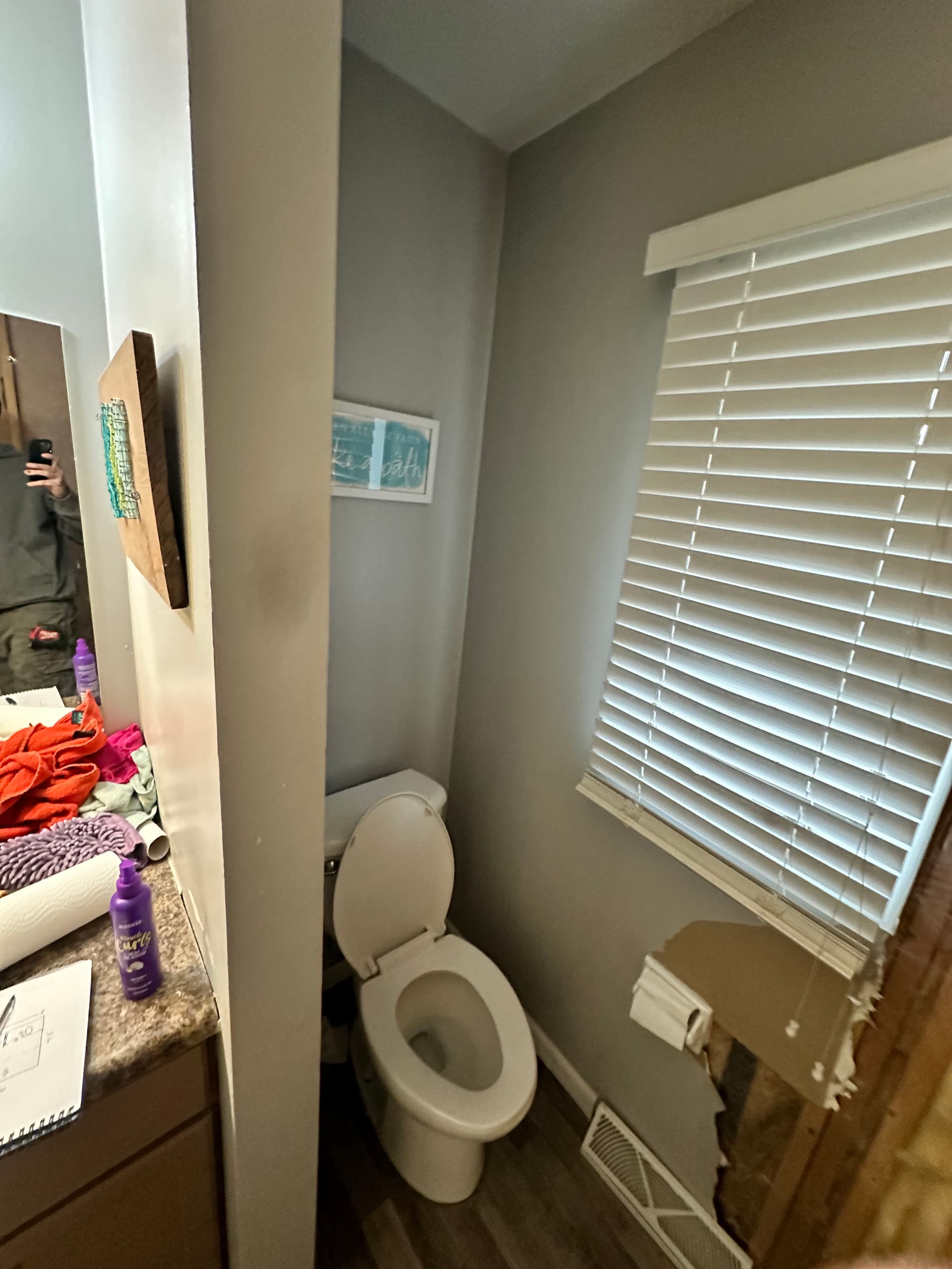 Gallery photos for Bathroom Remodel Finish-Out With New Shower Surround and Vanity: Image #5
