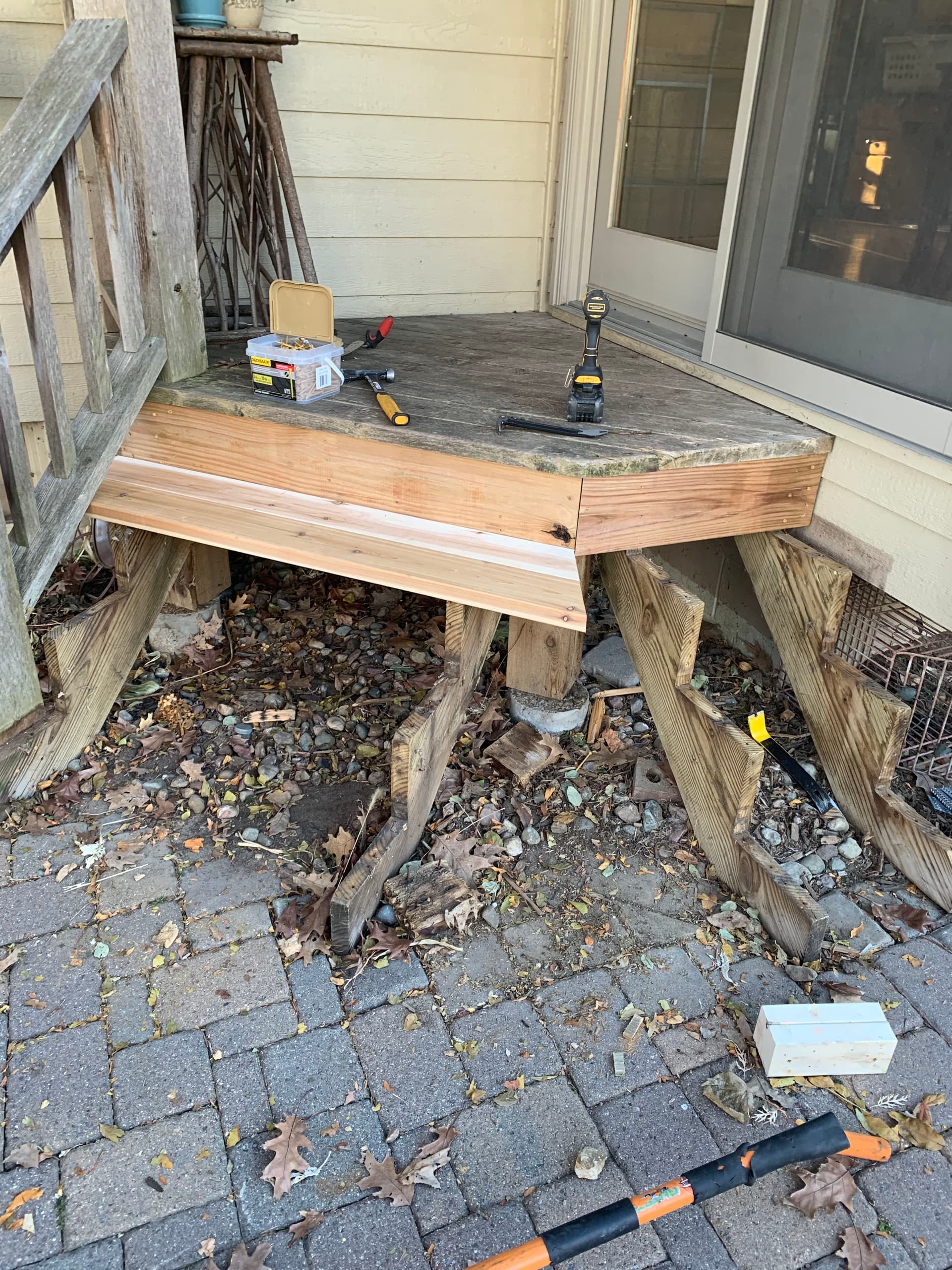 Gallery photos for Back Door Stair Rebuild with New Cedar Decking and Risers: Image #2