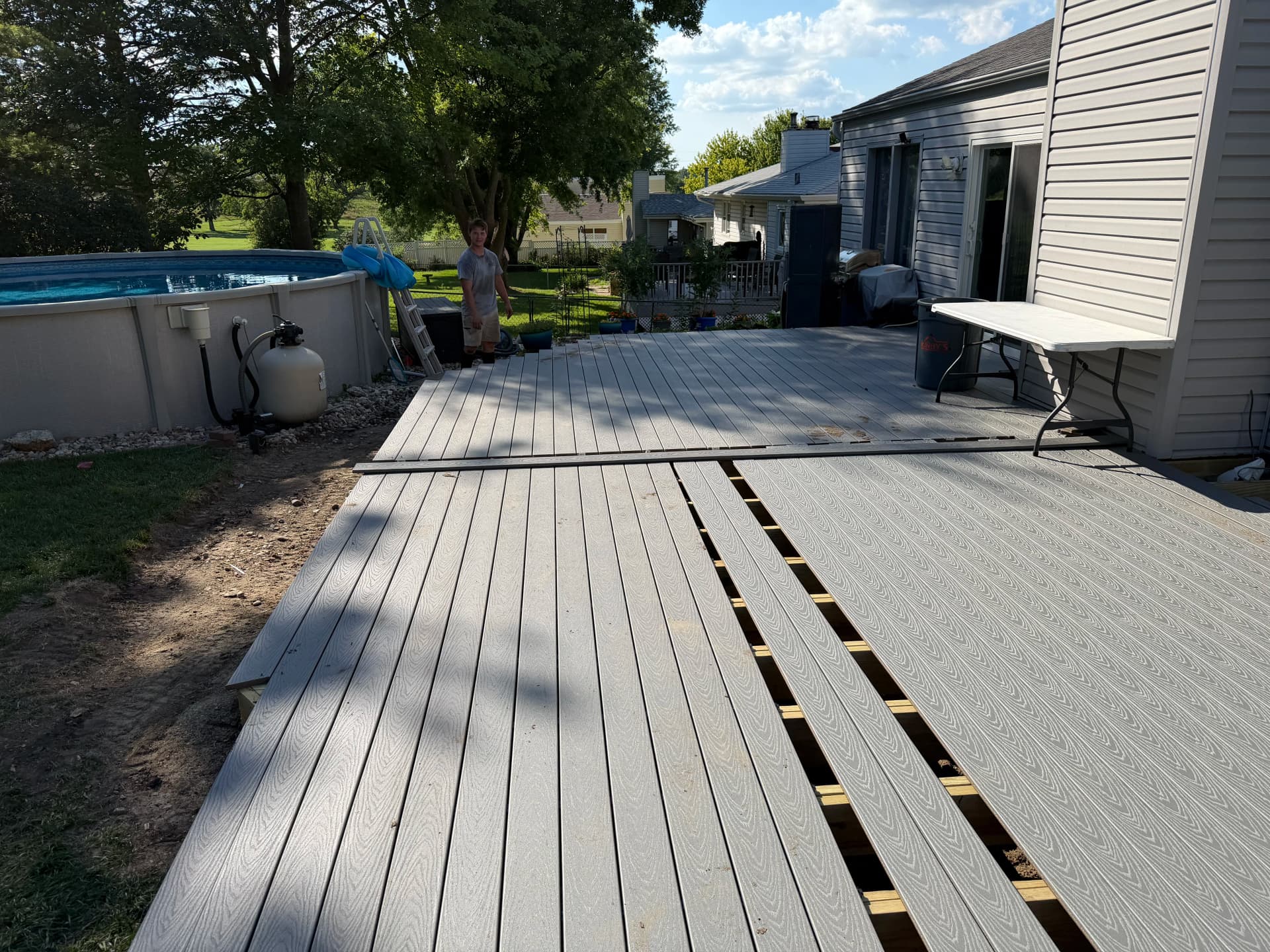 Gallery photos for Worn-Out Deck Gets a Full Rebuild with Trex Composite and Privacy Walls: Image #3