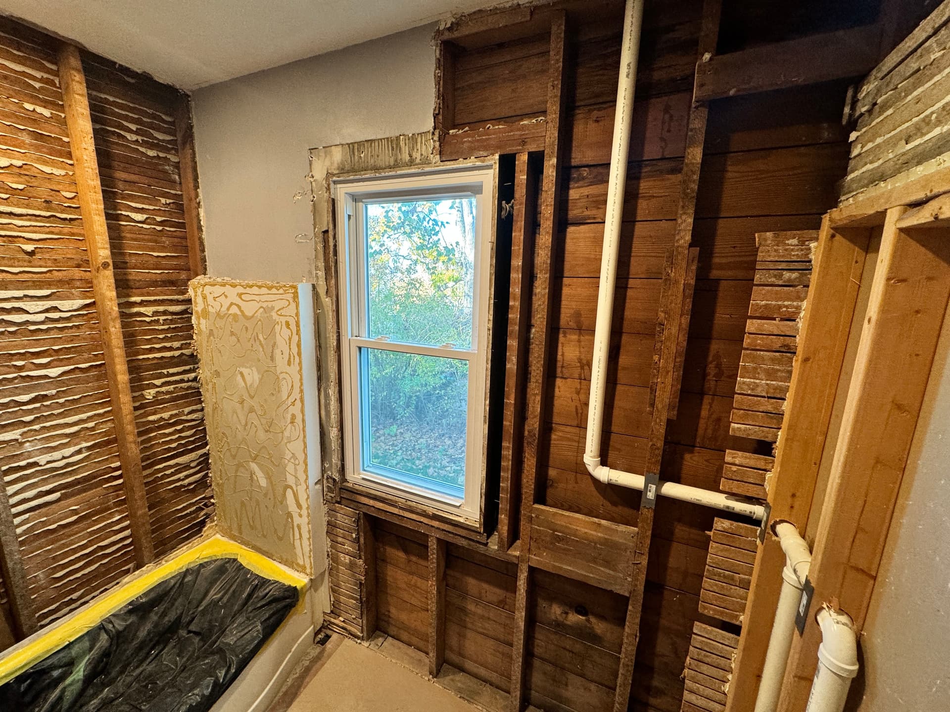 Gallery photos for Full Bathroom Remodel Done Right Down to the Studs: Image #6