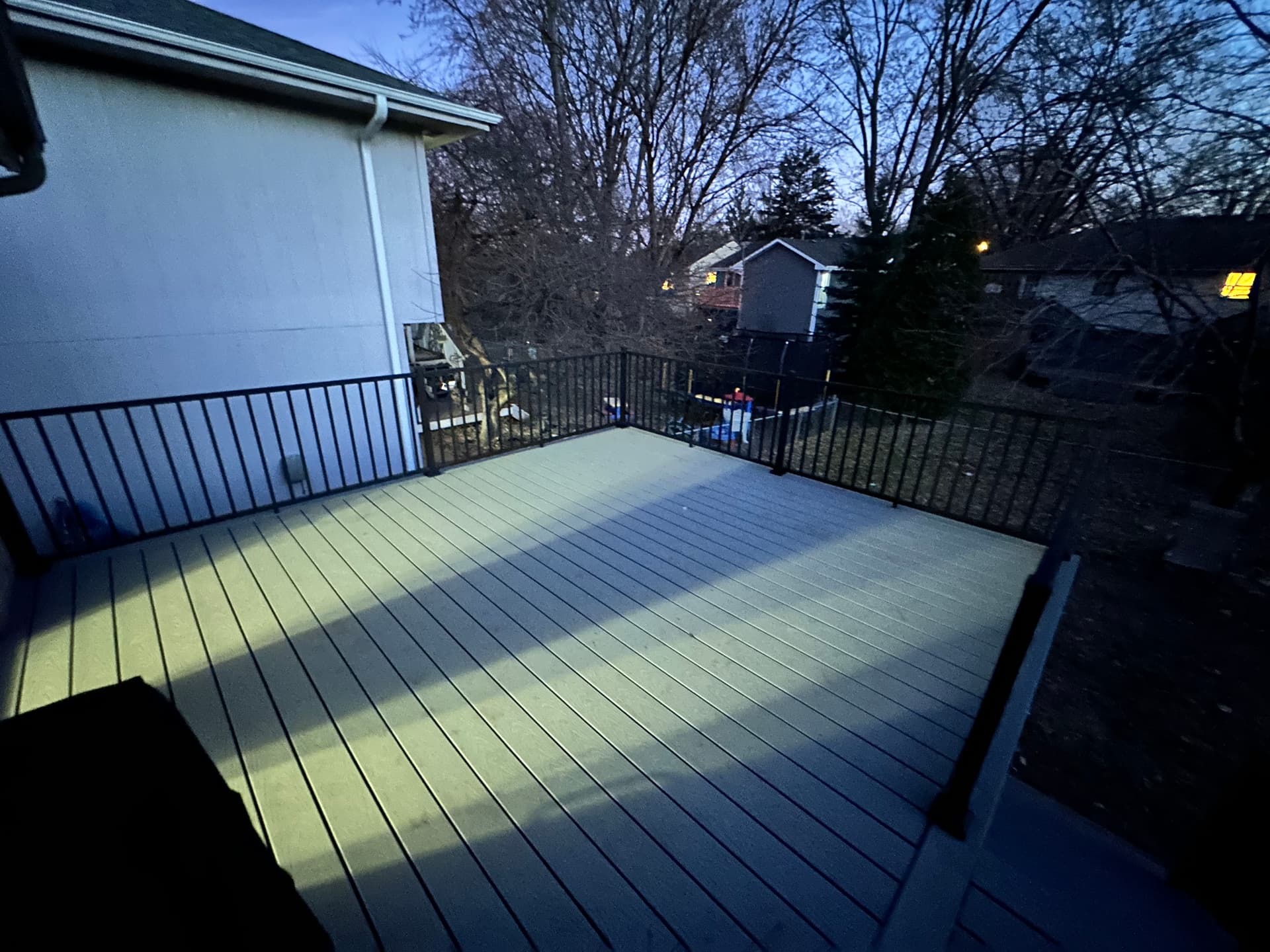 Gallery photos for Old Wood Deck Gets a Full Composite Trex Upgrade: Image #2