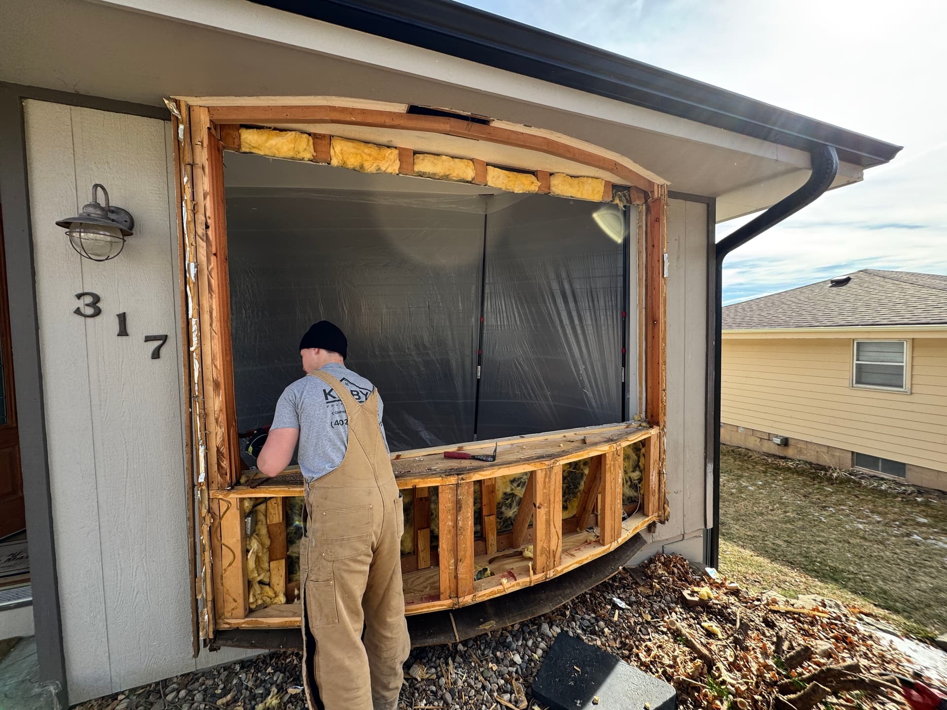 Bow Window Replaced with a Bold New Bay Window Setup
