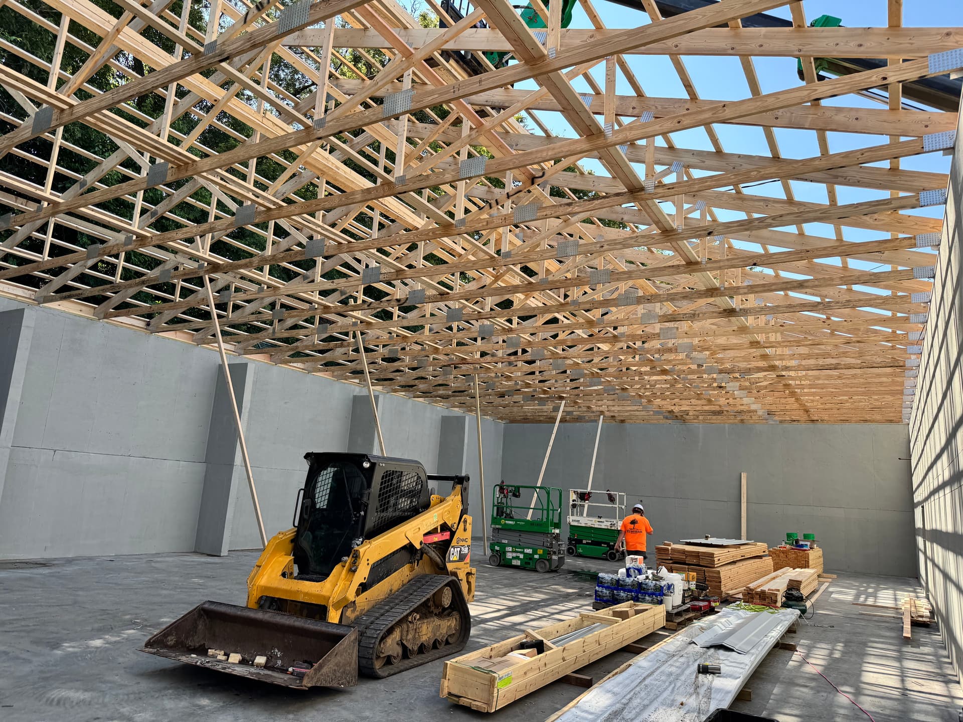 Gallery photos for Commercial Fire Damage Restoration With Full Reframe and New Roof: Image #3